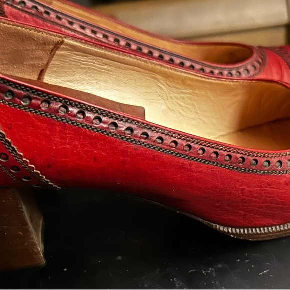 Vintage Bruno Magli Red Leather Heels.  Size 8 1/2. - Picture 12 of 12